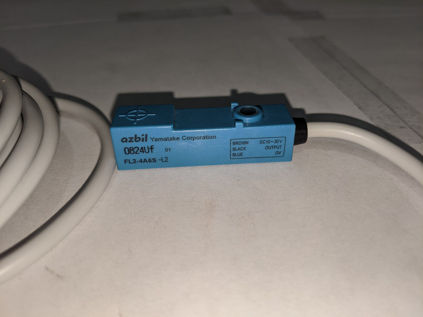 ( azbil_FL2-4A6S-L2 ) HONEYWELL Proximity Sensor Switch